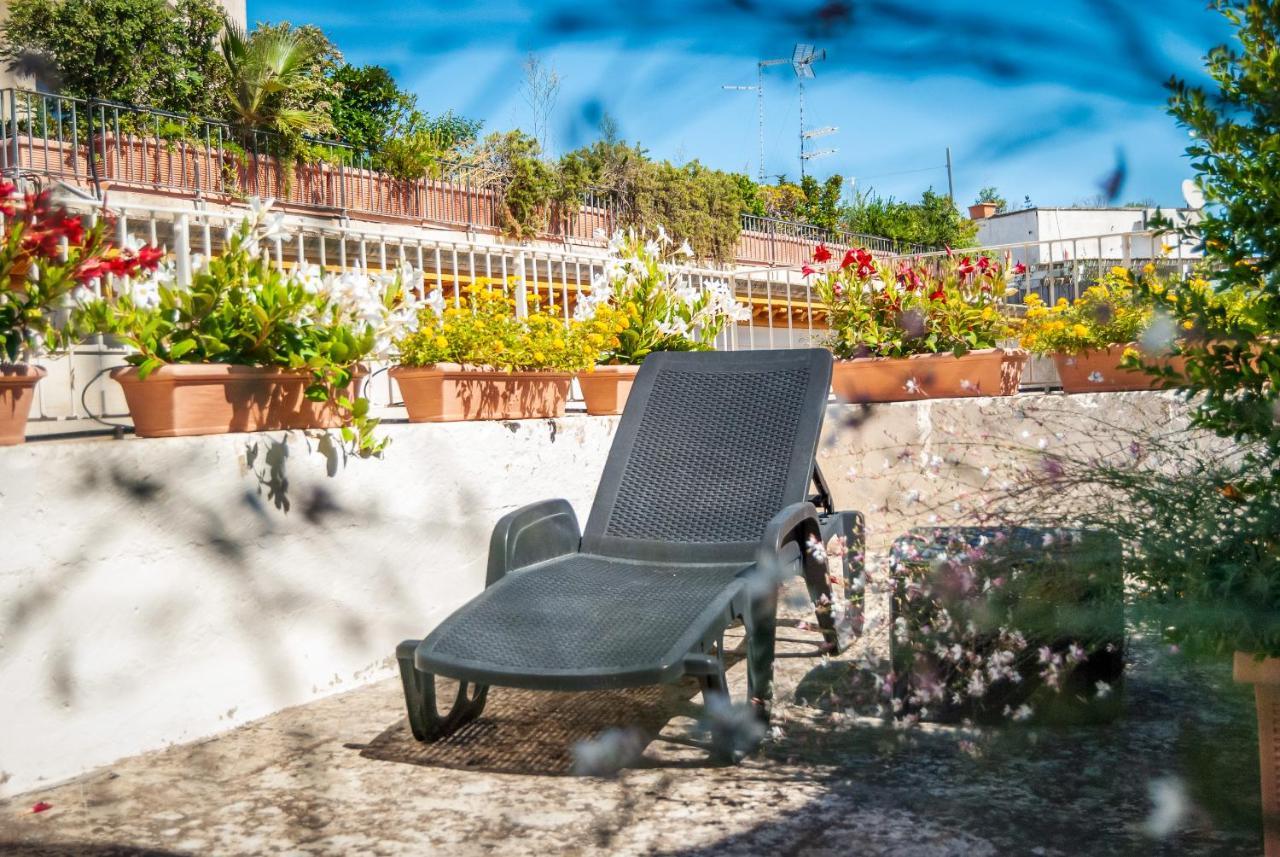 Il Garbino Suite And Apartment Lecce Zewnętrze zdjęcie