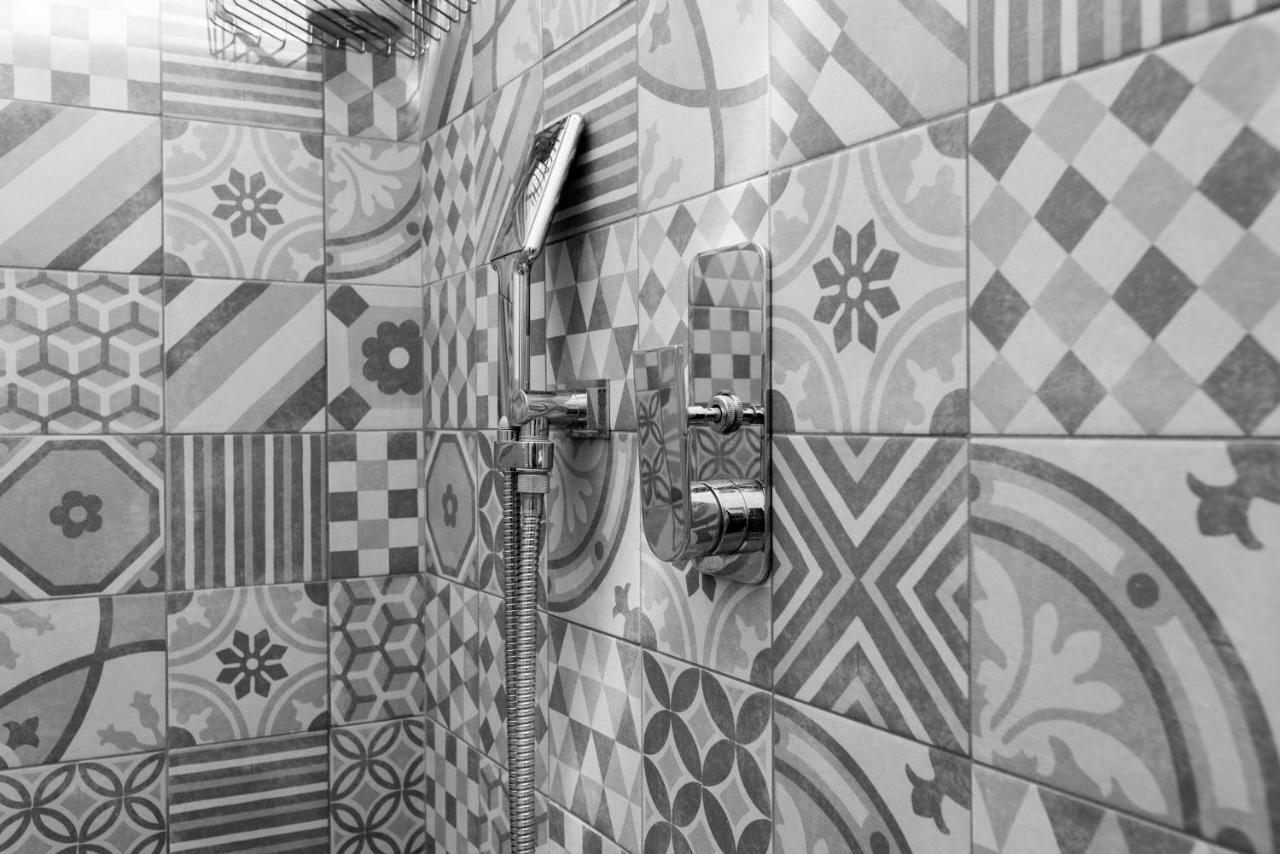 Il Garbino Suite And Apartment Lecce Zewnętrze zdjęcie