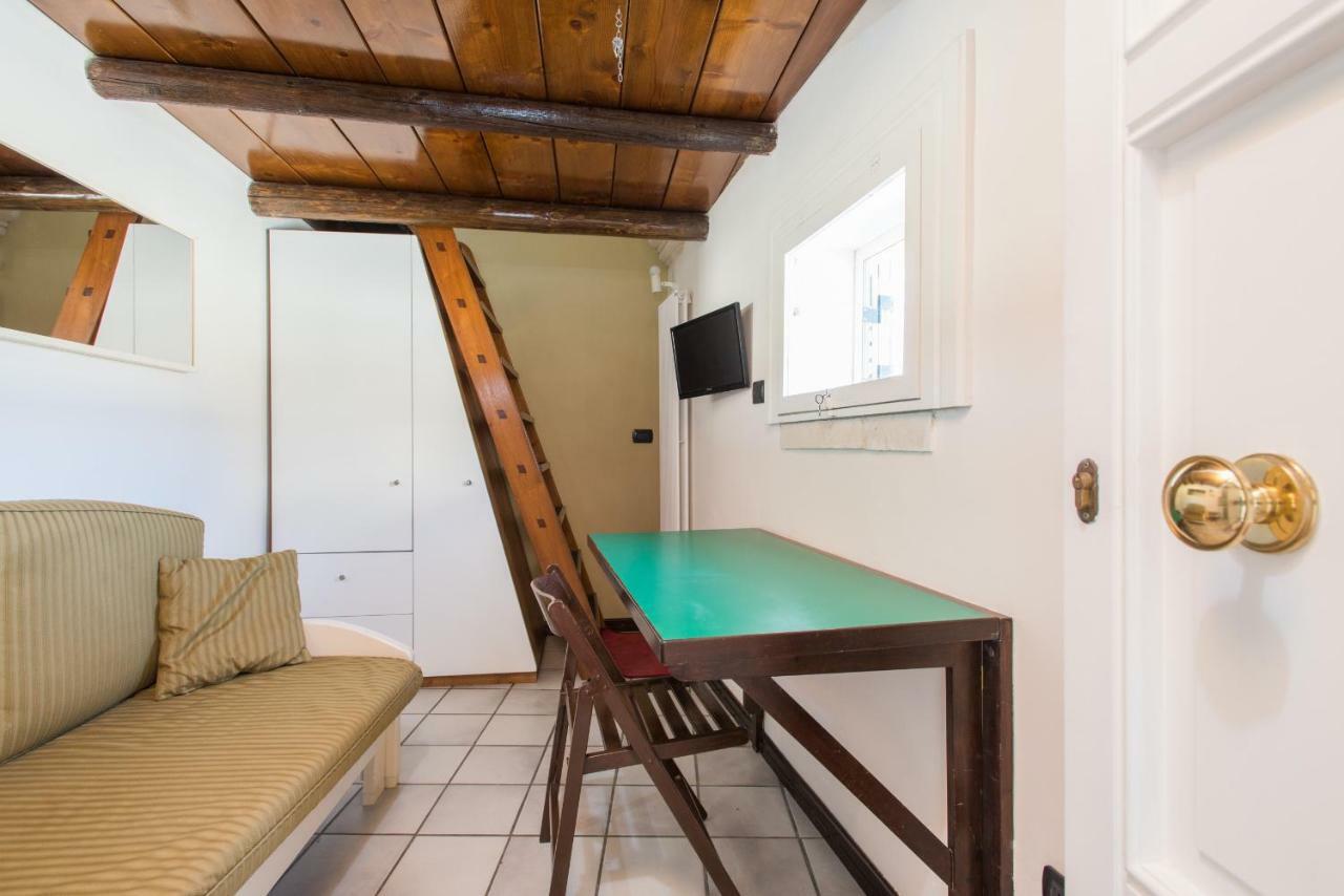 Il Garbino Suite And Apartment Lecce Zewnętrze zdjęcie