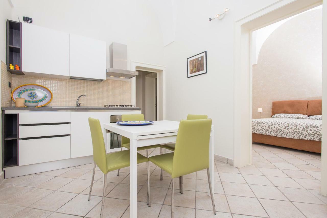 Il Garbino Suite And Apartment Lecce Zewnętrze zdjęcie