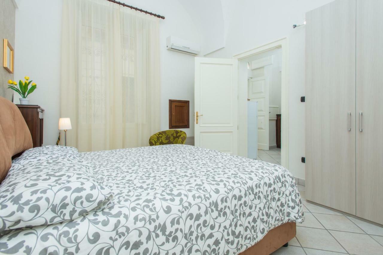 Il Garbino Suite And Apartment Lecce Zewnętrze zdjęcie
